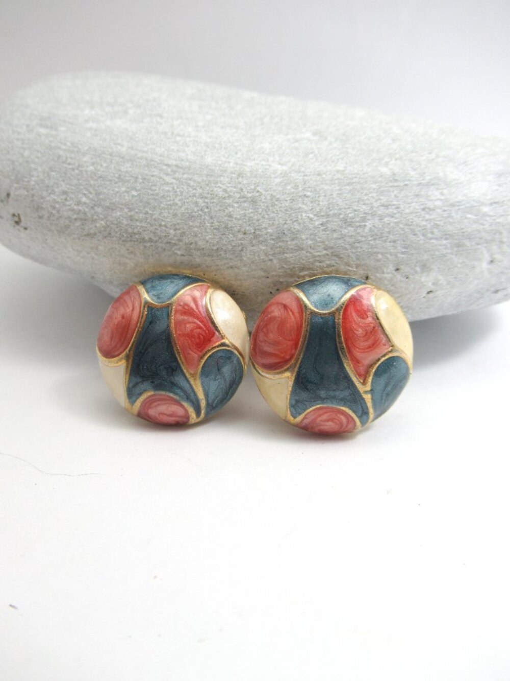 Vintage clip enamel earrings